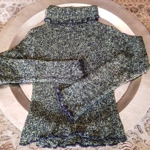 🌱Cutest scalloped detail turtleneck sweater